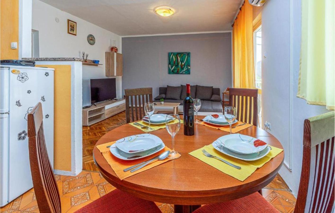 Apartman Ema 4+2 Koromačno Dış mekan fotoğraf