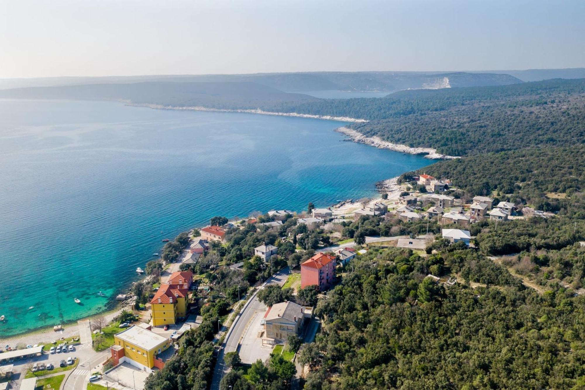 Apartman Ema 4+2 Koromačno Dış mekan fotoğraf