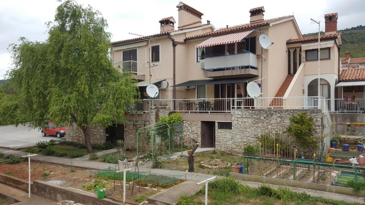 Apartman Ema 4+2 Koromačno Dış mekan fotoğraf